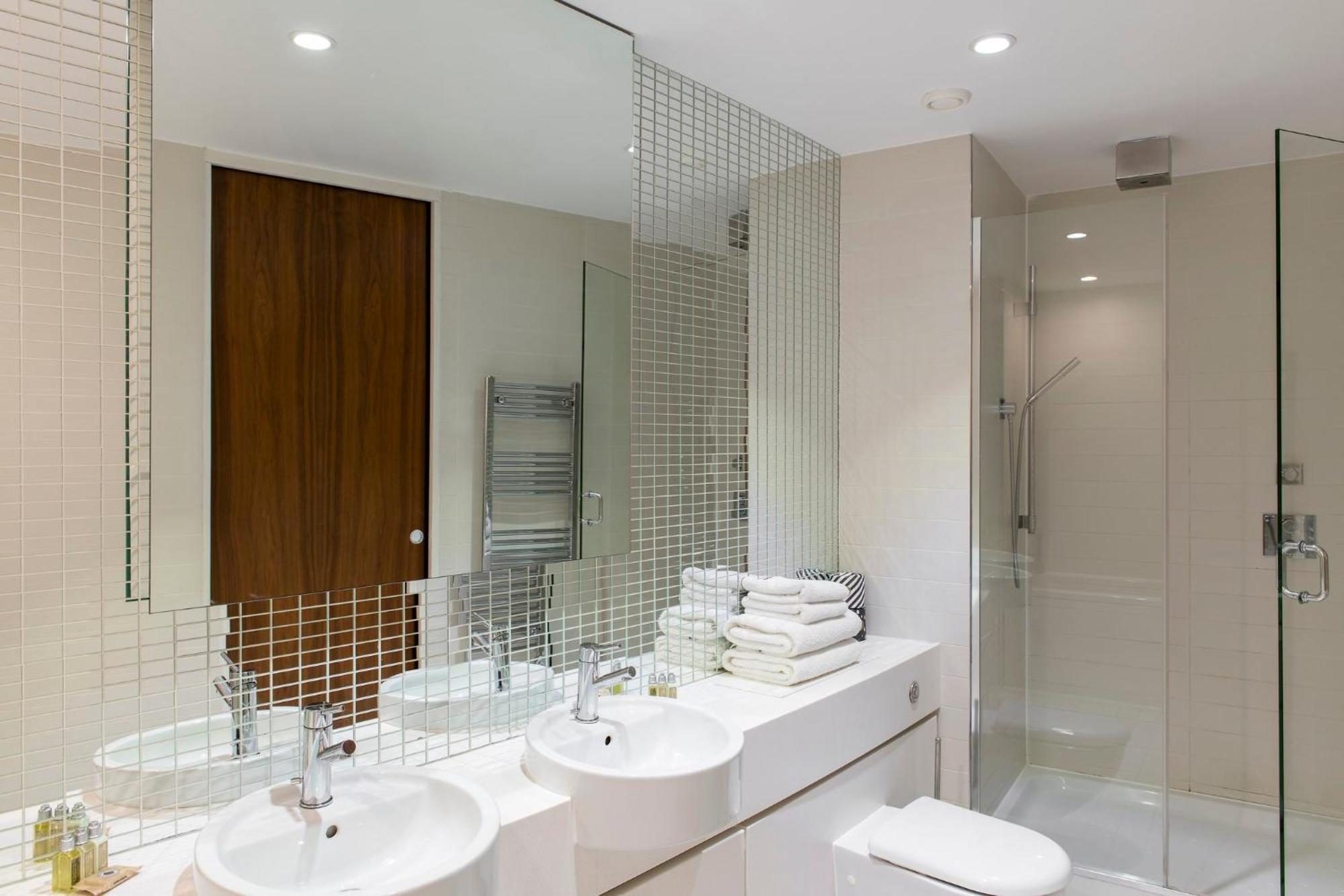 Appartement Cove St Martin'S à Londres Extérieur photo